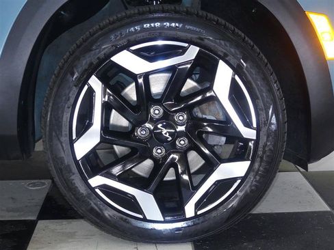 Used 2024 Kia Seltos SX w/ SX Sunroof Package AWD/4WD image 35