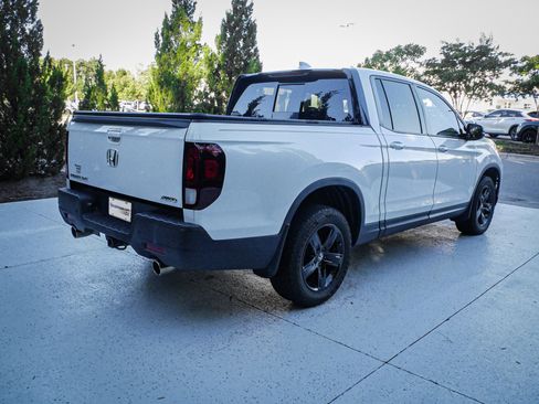 Used 2022 Honda Ridgeline Black Edition image 11