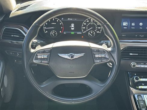 Used 2019 Genesis G90 3.3T Premium image 24