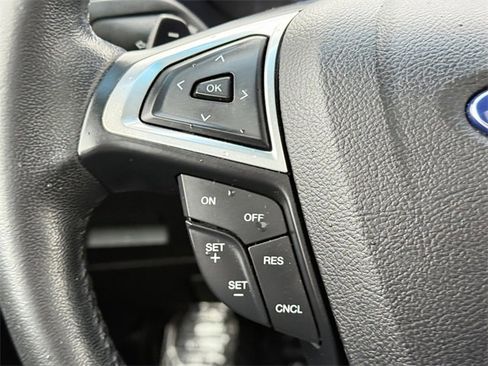 Used 2016 Ford Edge SEL w/ Equipment Group 201A image 23