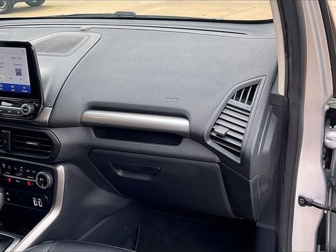 Used 2020 Ford EcoSport SES image 16