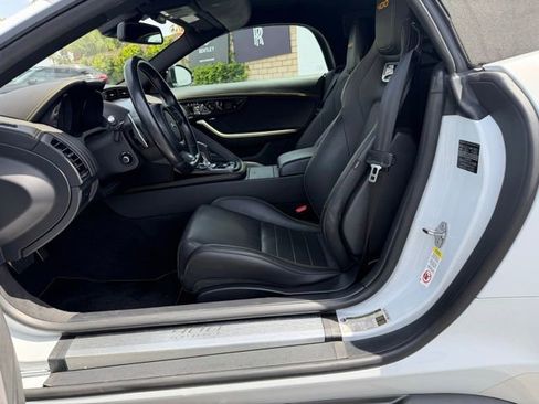 Used 2018 Jaguar F-TYPE 400 Sport RWD image 9