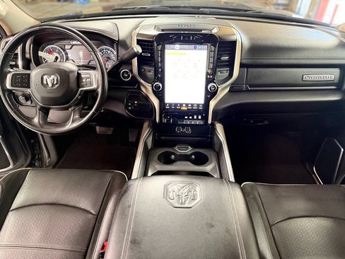 Used 2022 RAM 3500 Laramie AWD/4WD image 2