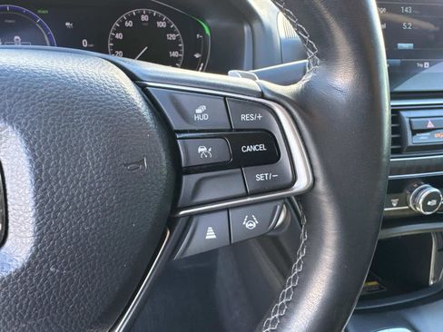 Used 2022 Honda Accord Touring image 28