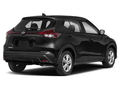 Used 2021 Nissan Kicks S
