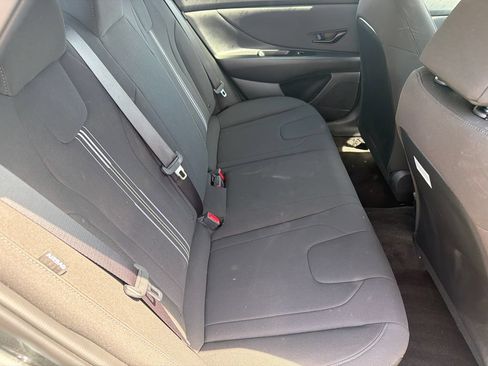 Certified 2025 Hyundai Elantra Sport FWD image 16
