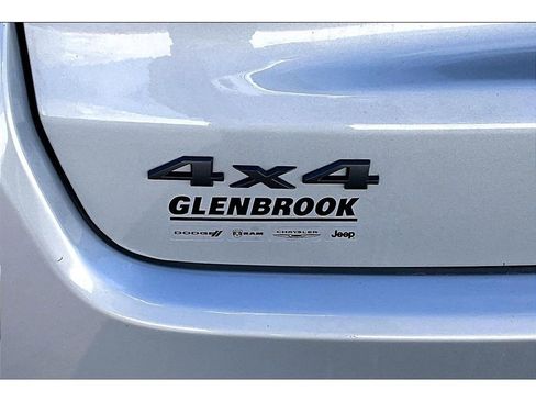 Used 2025 Jeep Compass Limited w/ High Altitude Package image 9