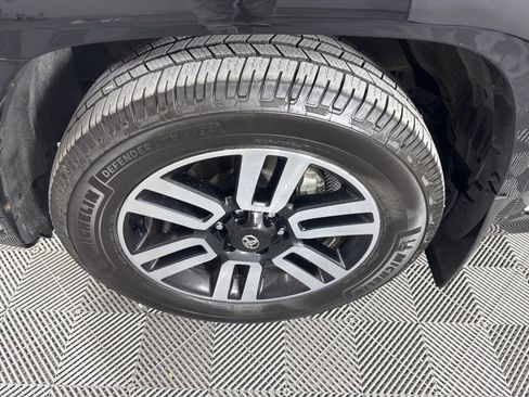 Used 2022 Toyota 4Runner Limited image 10