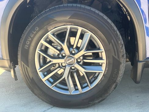 Used 2023 Nissan Rogue S FWD image 4