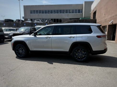 New 2026 Jeep Grand Cherokee L Limited AWD/4WD image 20