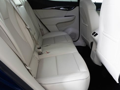 Used 2022 Buick Envision Essence w/ Safety Package image 36