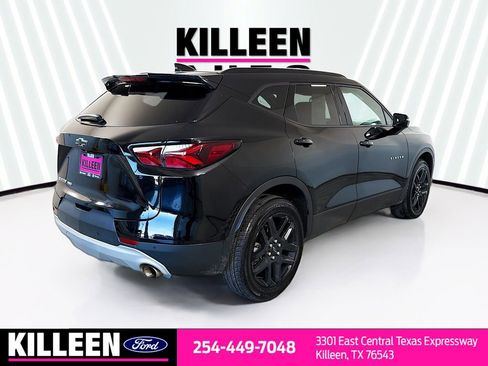 Used 2022 Chevrolet Blazer LT AWD/4WD image 8