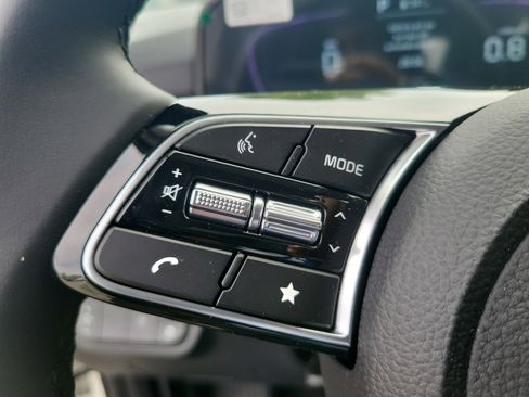 New 2026 Kia Seltos S FWD image 22