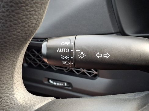 Certified 2023 Honda Accord LX image 25
