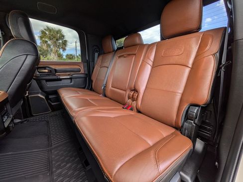 Used 2023 RAM 3500 Limited image 14