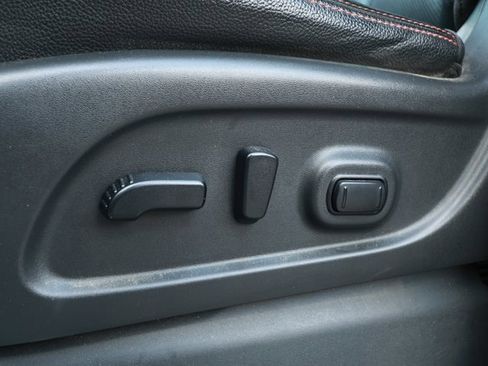 Used 2021 Nissan Titan PRO-4X w/ Pro-4x Convenience Package image 25