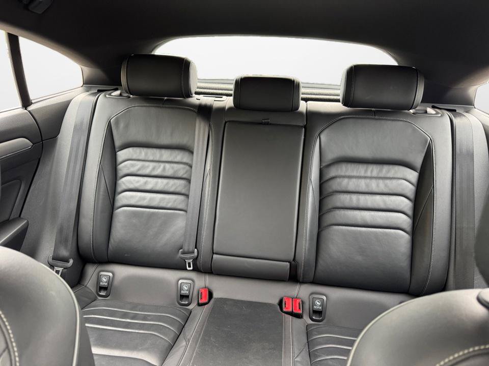 Used 2019 Volkswagen Arteon SEL FWD image 12