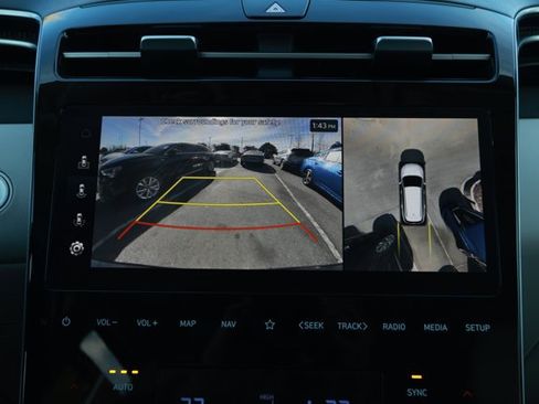 Used 2024 Hyundai Tucson Limited image 17