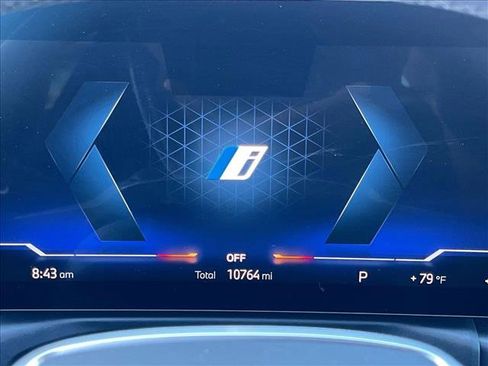 Used 2025 BMW i4 eDrive40 w/ M Sport Package image 11