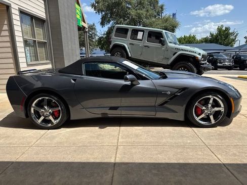 Used 2014 Chevrolet Corvette Stingray Convertible w/ Battery Protection Package RWD image 4
