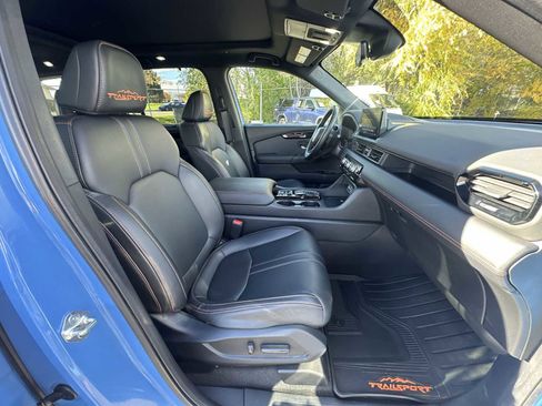 Used 2024 Honda Pilot TrailSport image 25