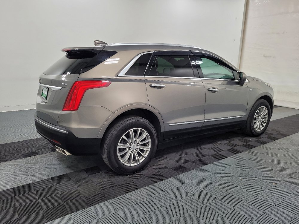 Used 2018 Cadillac XT5 Luxury FWD image 10