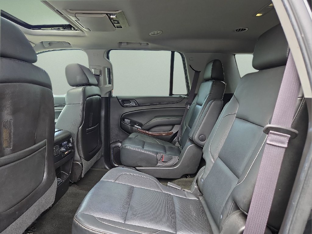 Used 2016 GMC Yukon SLT w/ Open Road Package AWD/4WD image 10