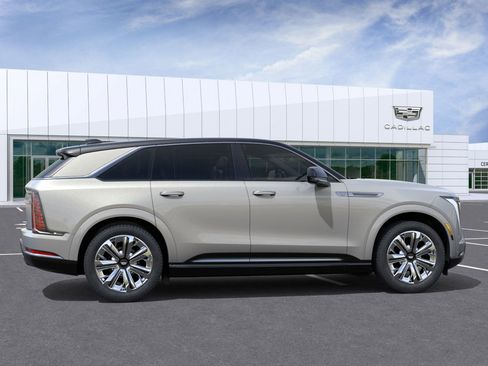 New 2025 Cadillac Escalade IQ Luxury 2 w/ LPO, Radiant Package image 29