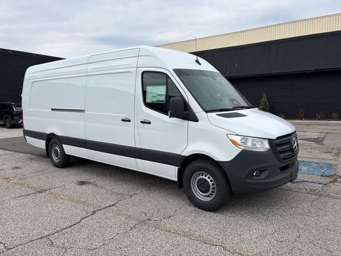 New 2026 Mercedes-Benz Sprinter 2500 image 7