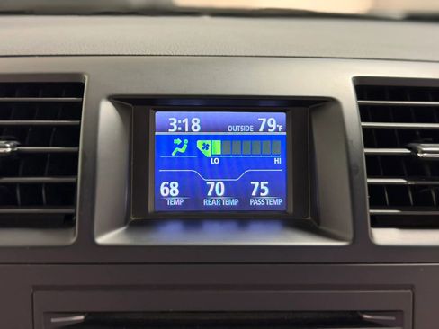 Used 2010 Toyota Highlander Limited image 12