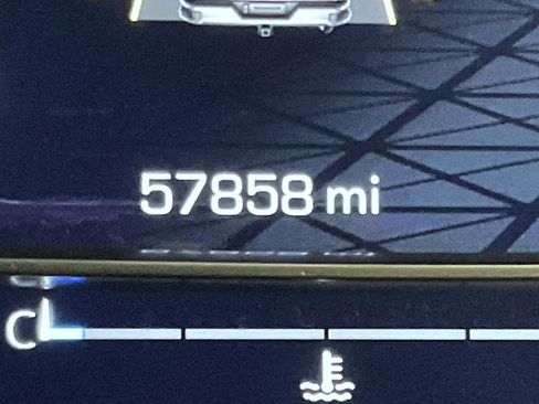 Used 2024 GMC Sierra 2500 AT4 w/ Technology Package image 14