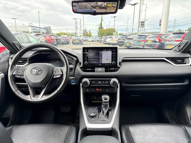 Used 2021 Toyota RAV4 XSE AWD/4WD image 11