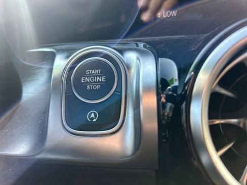 Used 2020 Mercedes-Benz GLB 250 image 19