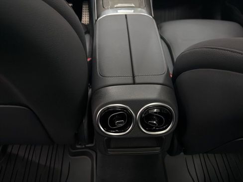 New 2026 Mercedes-Benz GLC 43 AMG 4MATIC image 23