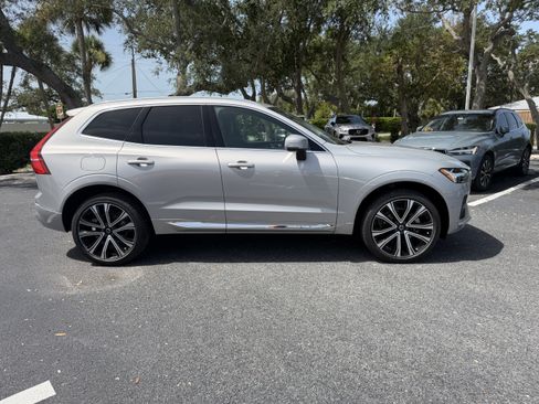 Certified 2023 Volvo XC60 B5 Ultimate w/ Climate Package FWD image 2