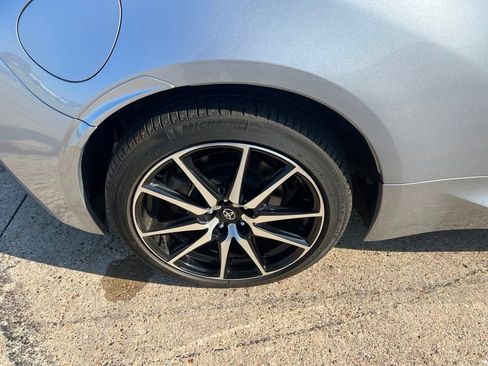 Used 2022 Toyota GR86 w/ ALL Weather Mat Package (TMS) RWD image 13