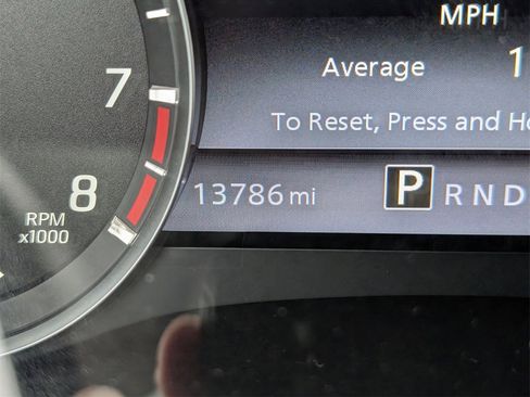 Used 2022 Nissan Frontier SV w/ SV Premium Package image 21