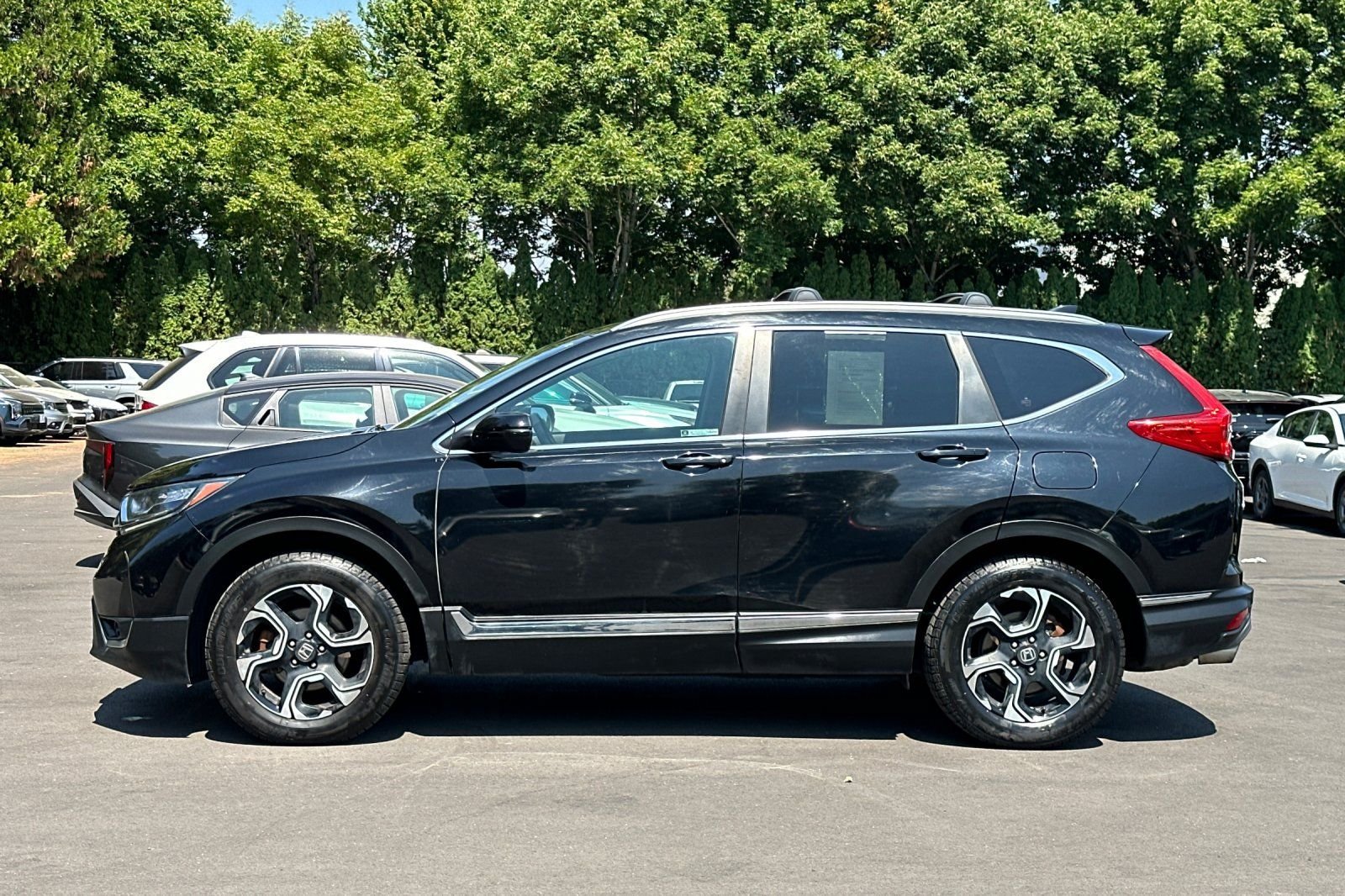 Used 2019 Honda CR-V Touring image 7