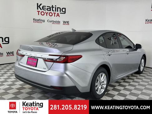 Used 2026 Toyota Camry LE w/ Convenience Package image 13