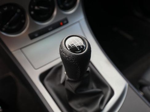 Used 2010 MAZDA MAZDA3 s Sport FWD image 20