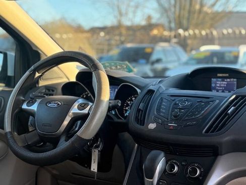 Used 2013 Ford Escape SE image 3