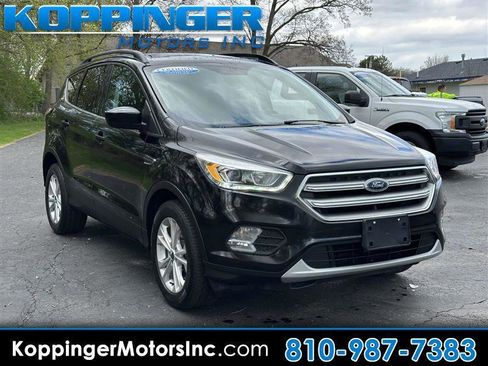 Used 2018 Ford Escape SEL w/ Canadian Touring Package AWD/4WD image 1