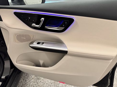 New 2026 Mercedes-Benz GLC 350e 4MATIC image 23