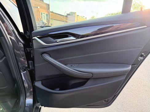 Used 2018 BMW 540i xDrive AWD/4WD image 20