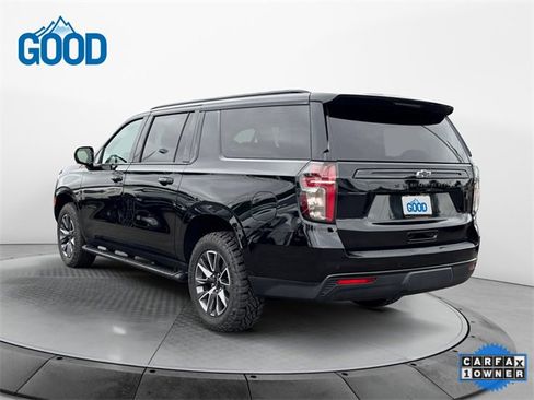 Used 2023 Chevrolet Suburban Z71 image 3