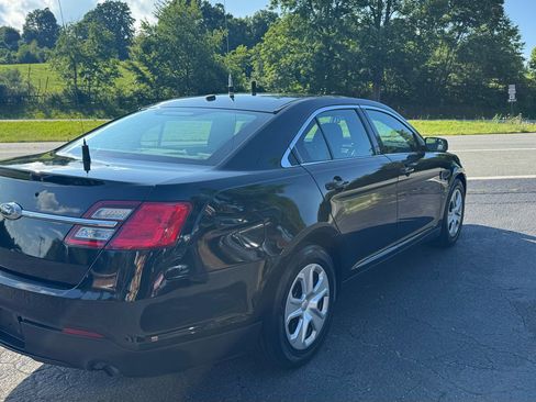 Used 2016 Ford Taurus Police Interceptor AWD image 7