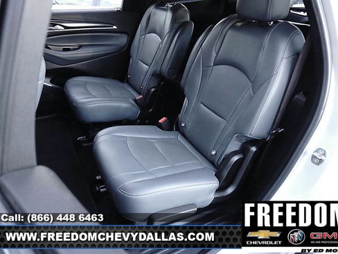 Certified 2022 Buick Enclave Premium image 10