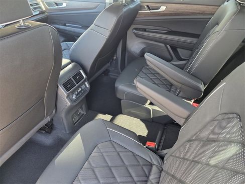 New 2026 Volkswagen Atlas SEL Premium R-Line image 20