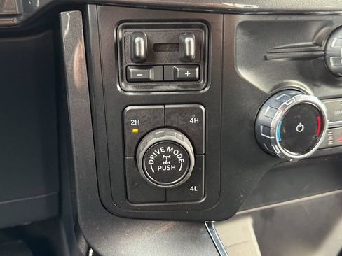 Used 2022 Ford F150 XLT w/ Equipment Group 302A High AWD/4WD image 18