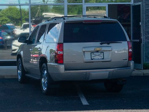 Used 2012 Chevrolet Tahoe LTZ AWD/4WD image 4